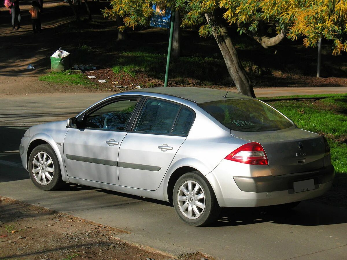 Рено меган седан 2008 фото File:Renault Megane 1.6 Expression Sedan 2008 (14422087002).jpg - Wikimedia Comm