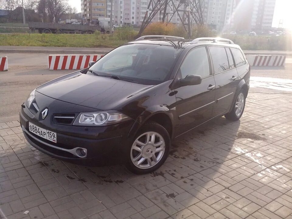 Рено меган универсал дизель фото Фотосессия - Renault Megane II, 1,5 л, 2008 года мойка DRIVE2