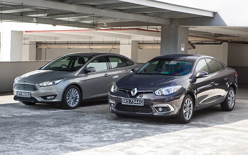 Рено мондео фото Group Test: Ford Focus 1.6 versus Renault Fluence 1.5 Torque