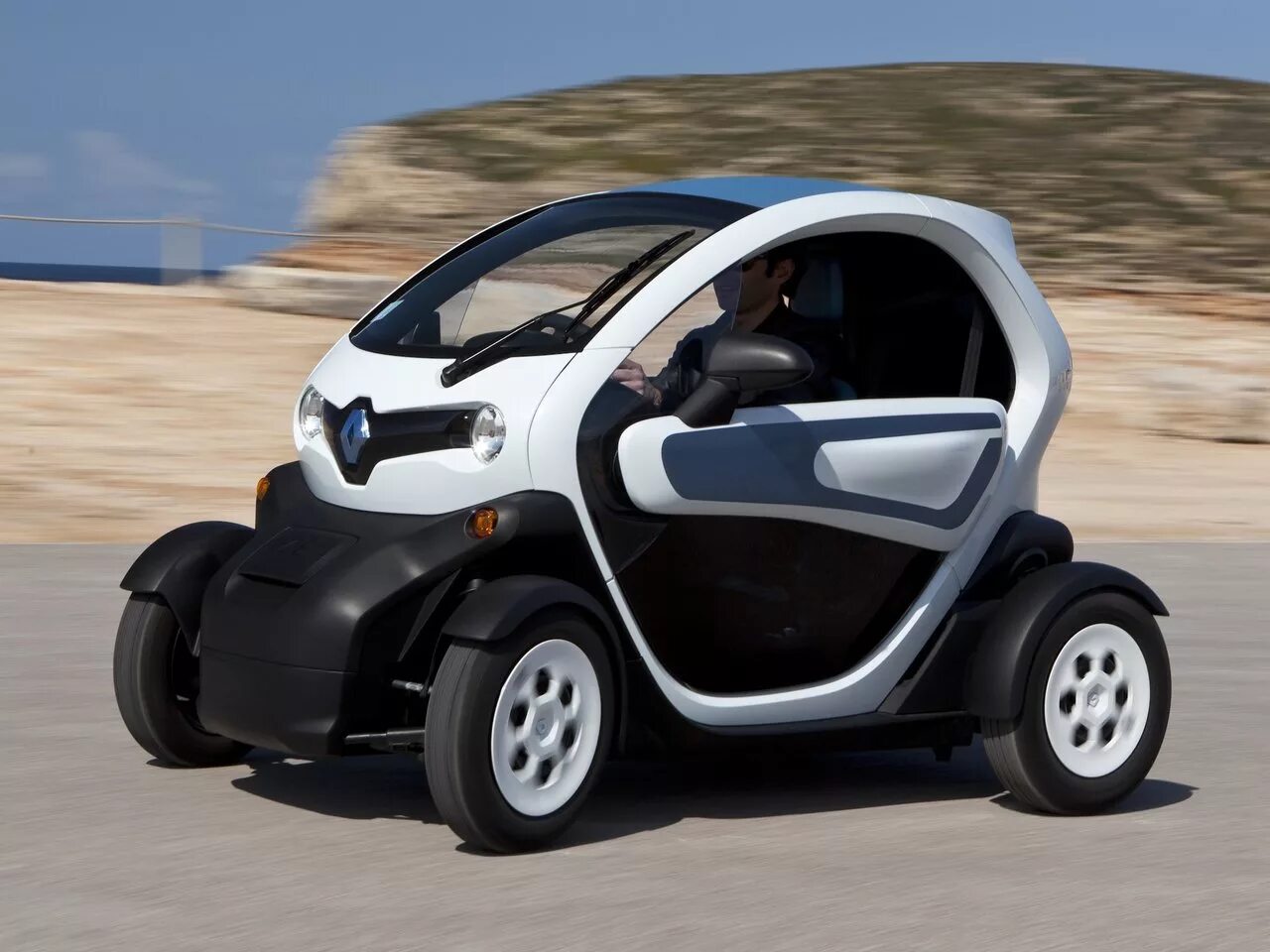 Рено одноместный автомобиль фото и цена Комплектации и цены Renault Twizy - Авто.ру