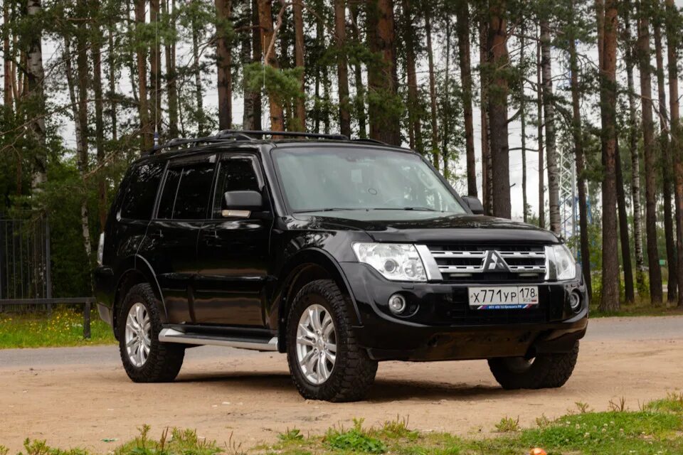 Рено паджеро фото Фото pajero IV - Mitsubishi Pajero (4G), 3 л, 2013 года фотография DRIVE2