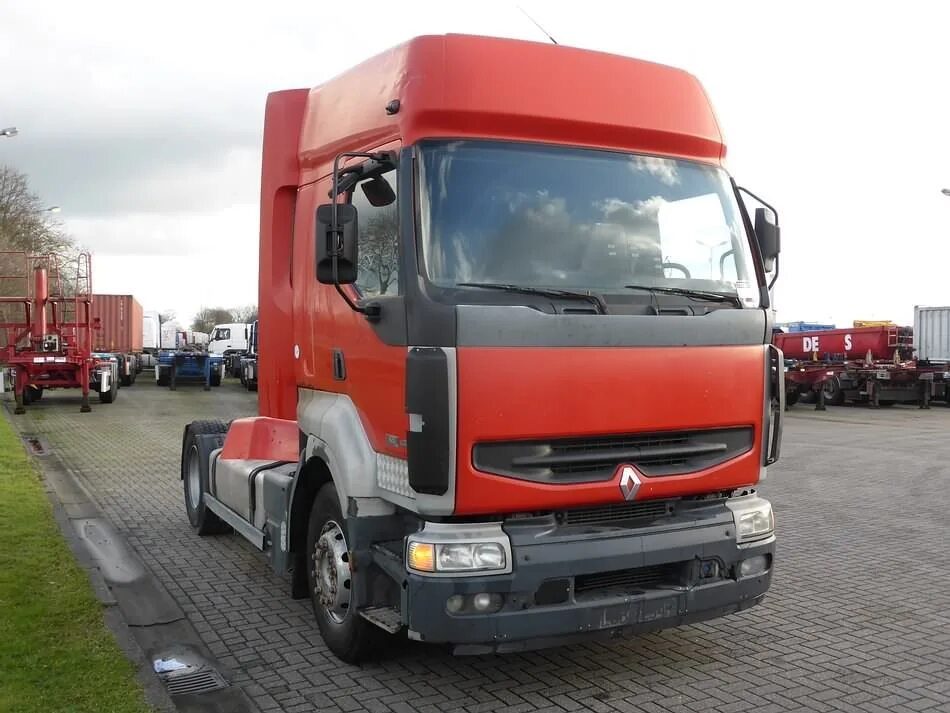 Рено премиум dci фото RENAULT PREMIUM 420 - Kleyn Trucks