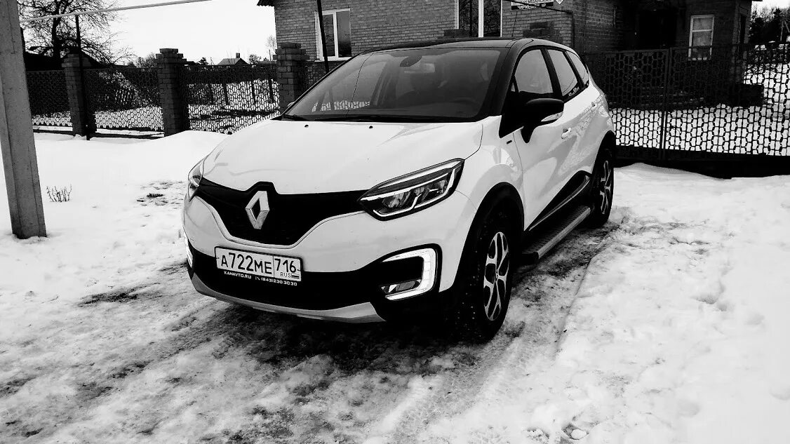 Рено с черной крышей фото Renault Kaptur (2016) 2.0 бензиновый 2017 Экстрим на DRIVE2