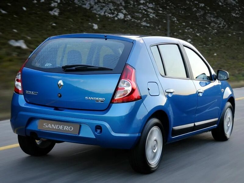 Рено сандеро 1.6 фото Новый Renault Sandero хетчбэк 5-дв. (1 поколение) ( Комплектация 1.6 MT (102hp) 