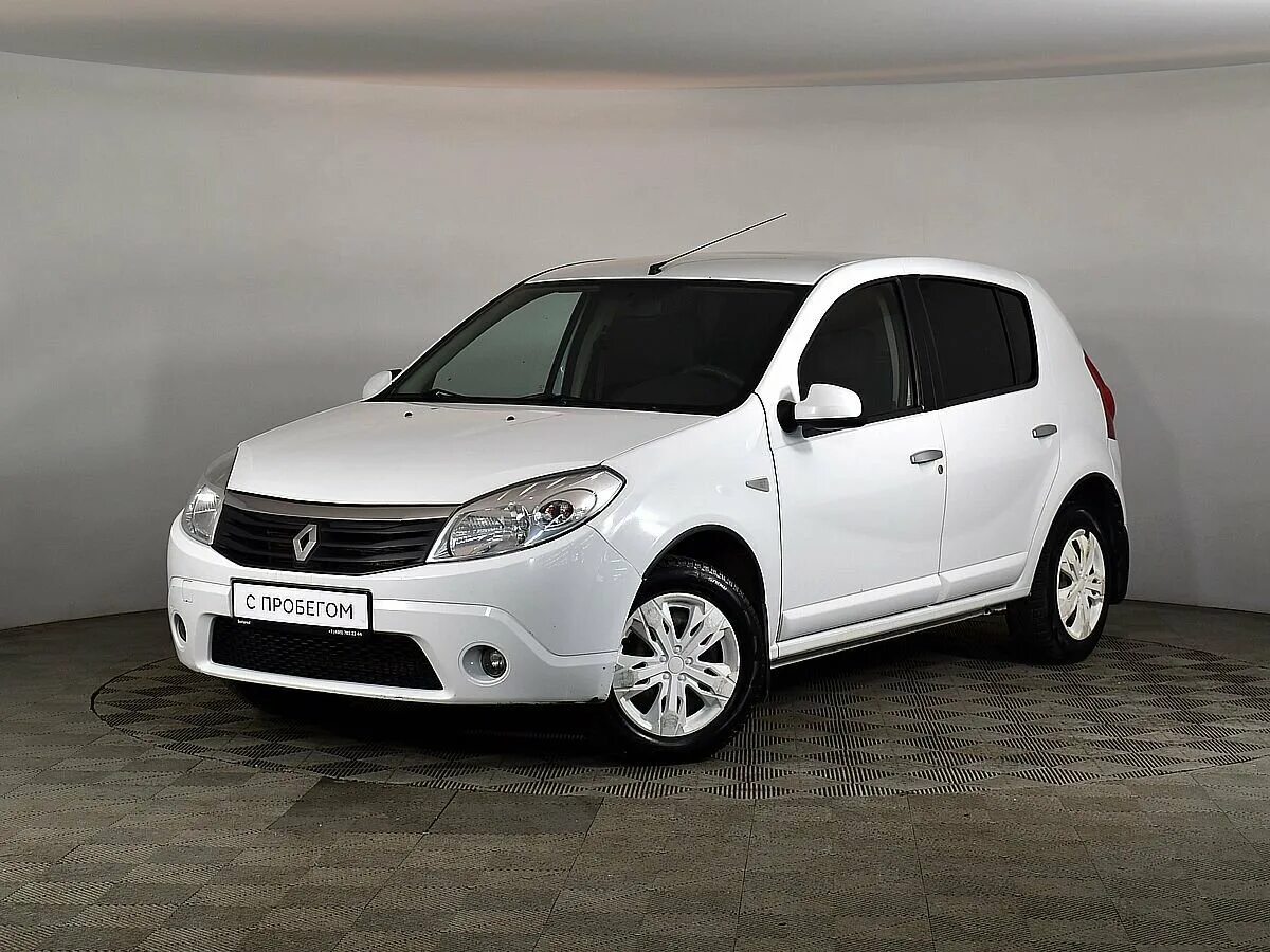 Рено сандеро 2013 фото Купить б/у Renault Sandero I 1.6 MT (84 л.с.) бензин механика в Москве: белый Ре