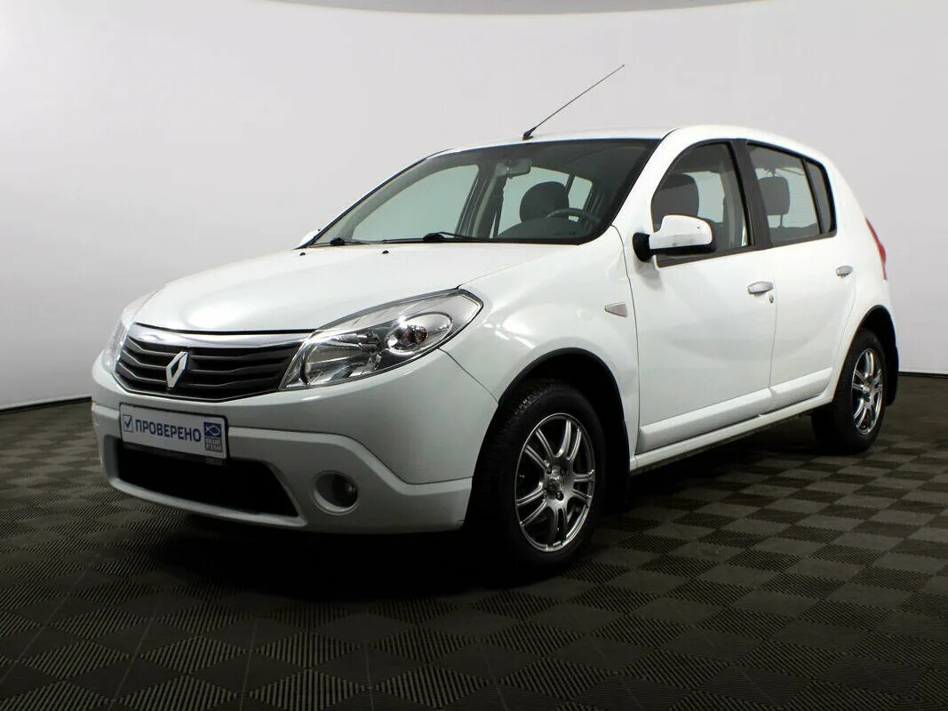 Рено сандеро 2013 фото Купить б/у Renault Sandero I 1.6 MT (103 л.с.) бензин механика в Санкт-Петербург