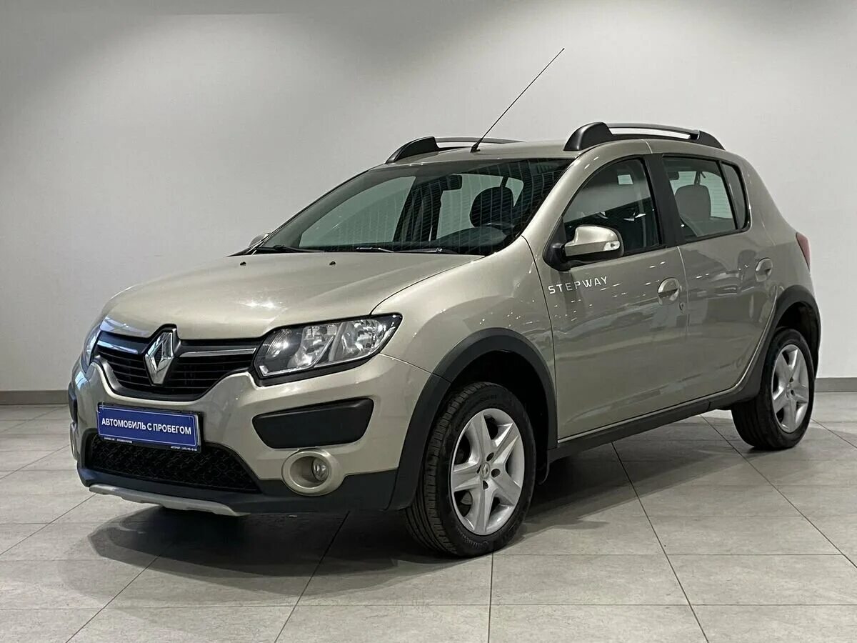 Рено сандеро 2017 фото Купить б/у Renault Sandero II Stepway 1.6 AT (102 л.с.) бензин автомат в Москве: