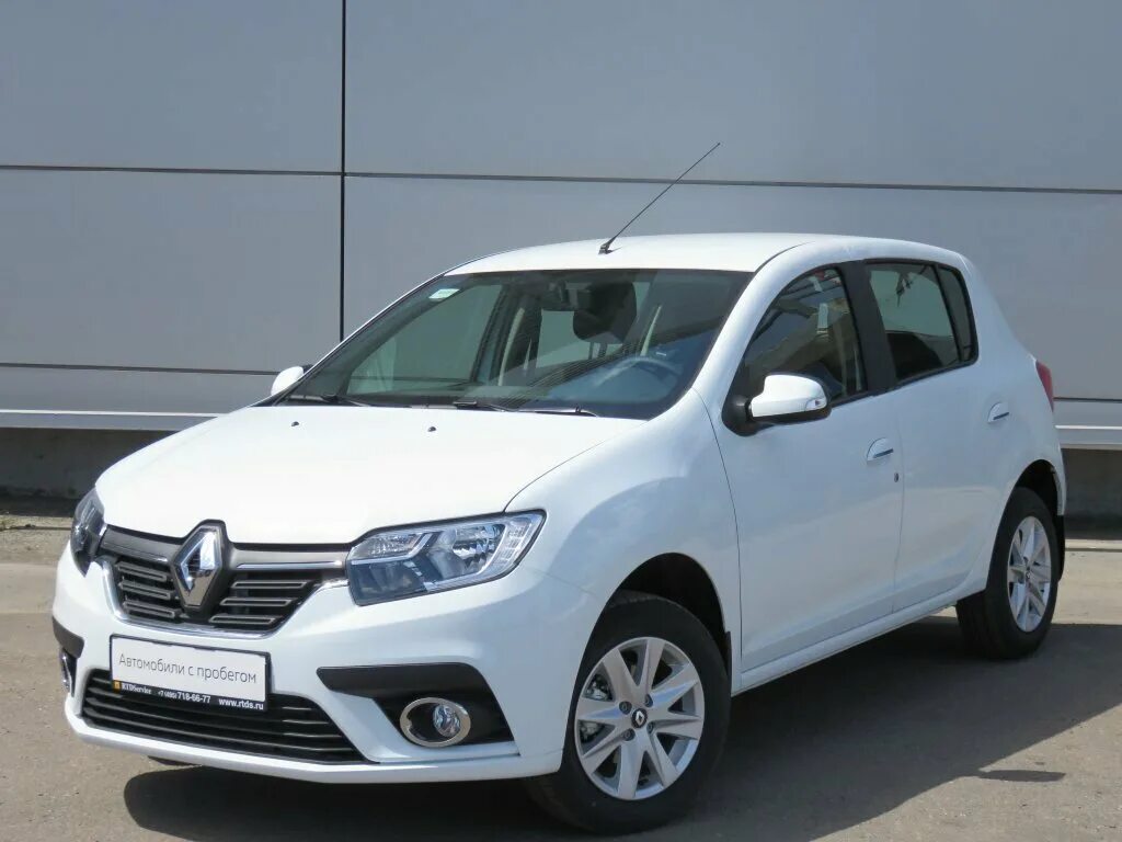 Рено сандеро 2019 фото Купить б/у Renault Sandero II Рестайлинг 1.6 MT (113 л.с.) бензин механика в Мос