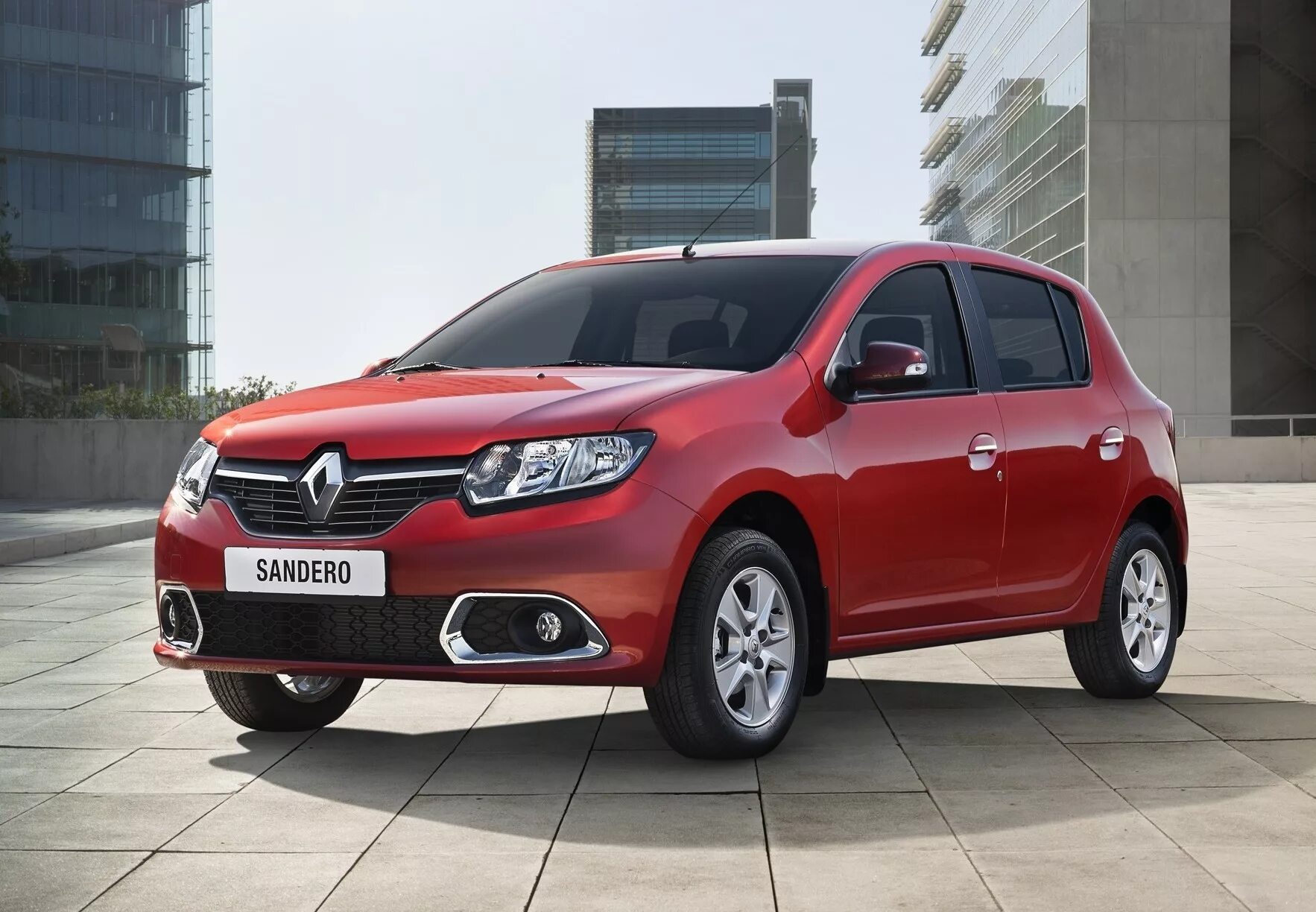 Рено сандеро 3 поколения фото и цены Цены на Renault Logan и Sandero с новым двигателем - КОЛЕСА.ру - автомобильный ж