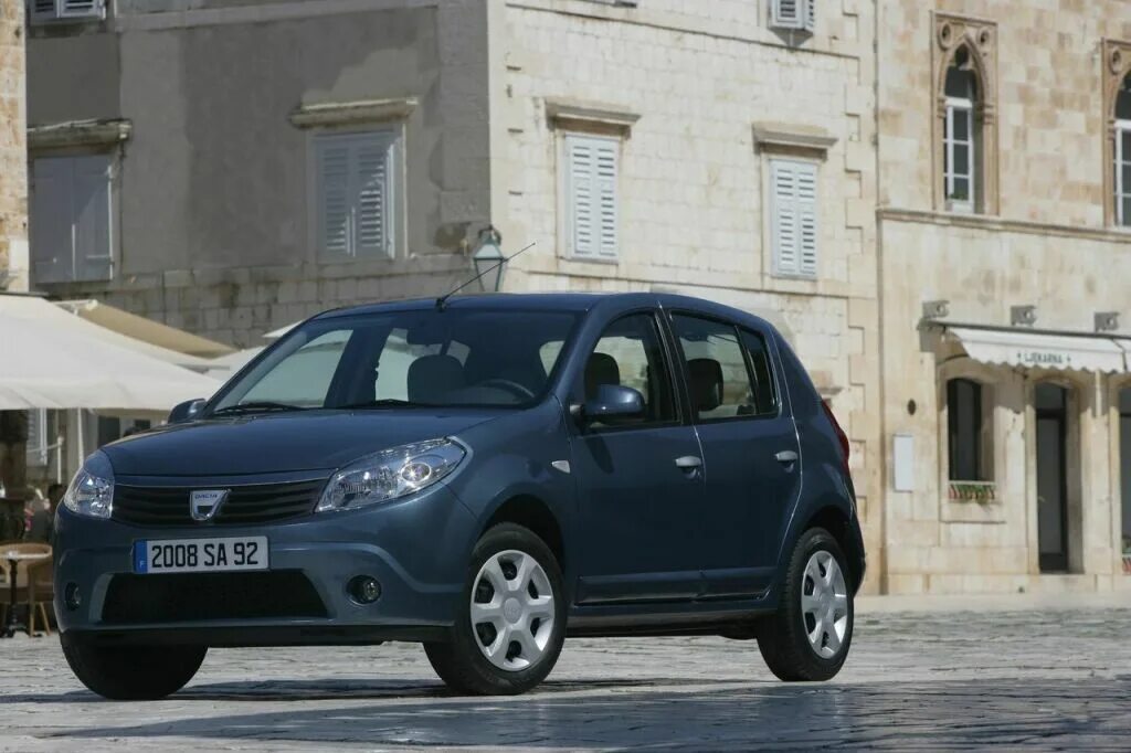 Рено сандеро дача фото Autozine - Foto's: Dacia Sandero (2008 - 2012) (1 / 1)