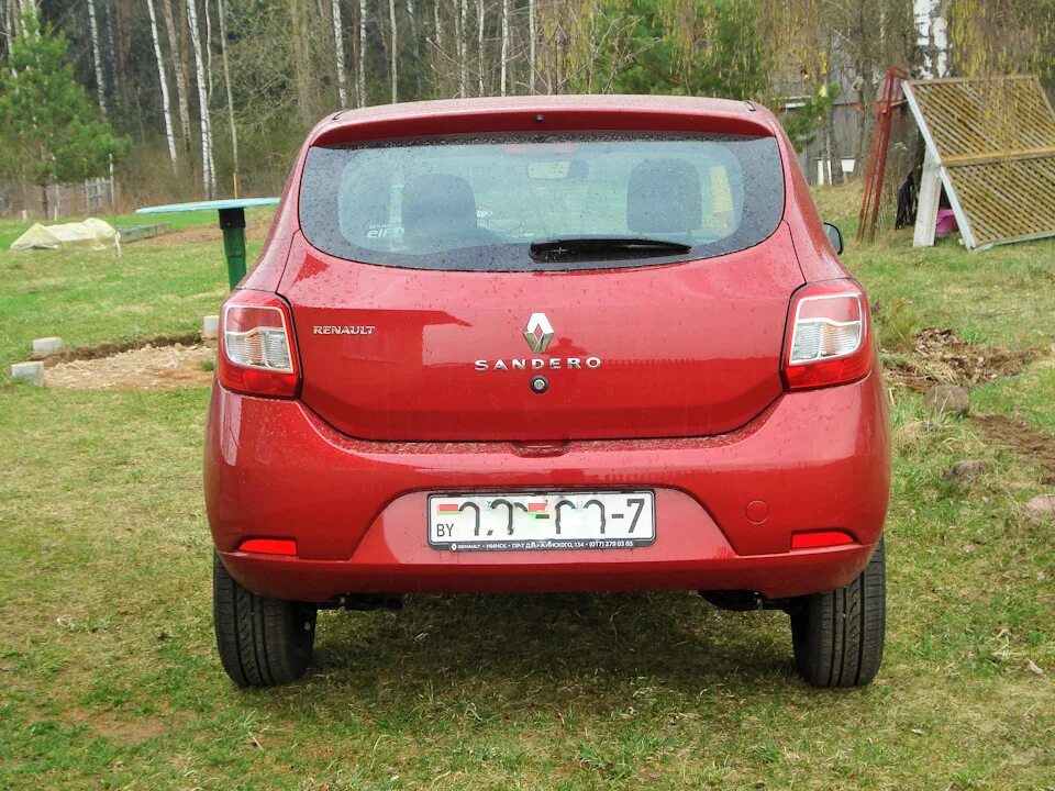 Рено сандеро фото сзади Рено Сандеро 2 - Renault Sandero 2G, 1,6 л, 2017 года фотография DRIVE2