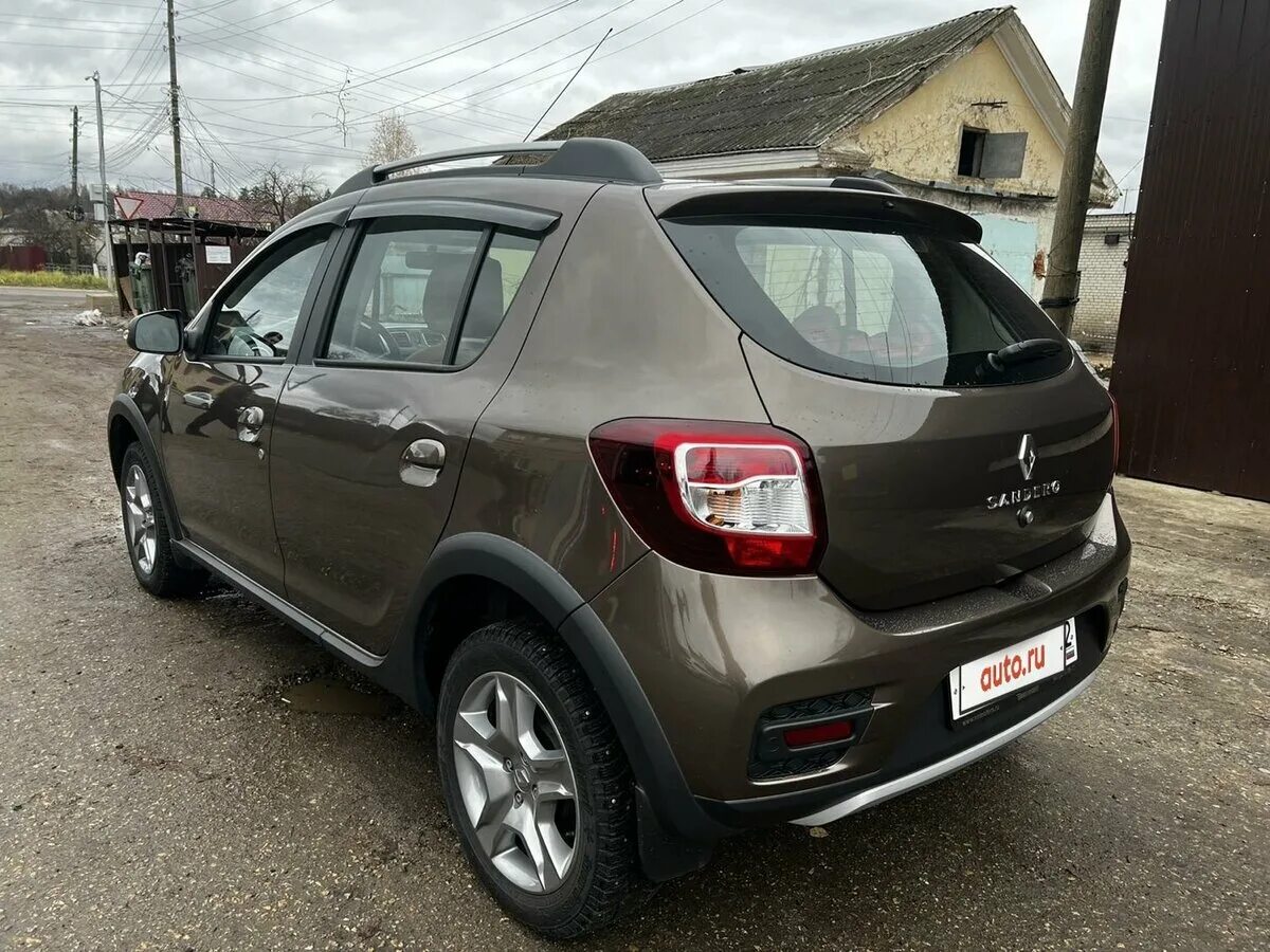 Рено сандеро новая фото цена Купить б/у Renault Sandero II Рестайлинг Stepway 1.6 AT (102 л.с.) бензин автома