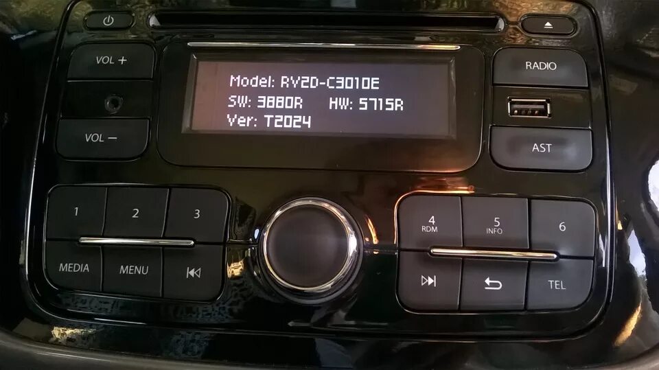 Рено сандеро степвей подключить блютуз как телефон Обновление прошивки штатной магнитолы (не MediaNAV) Sandero Stepway II, 2014 - R