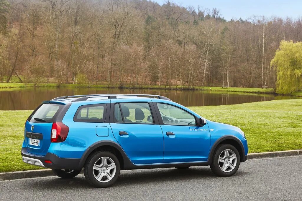 Рено сандеро универсал фото Dacia Logan MCV Stepway рестайлинг 2017, 2018, 2019, 2020, 2021, универсал, 2 по