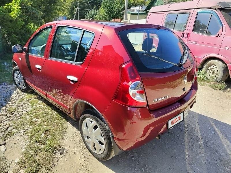 Рено саратов фото Купить б/у Renault Sandero I 1.6 MT (84 л.с.) бензин механика в Саратове: красны