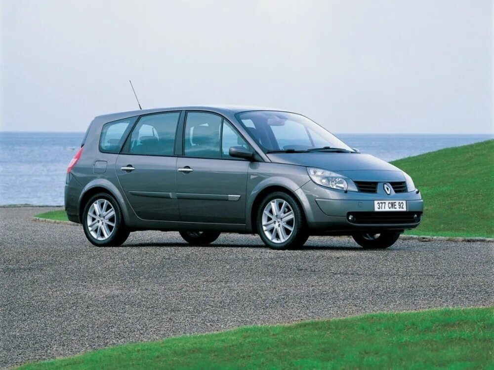 Рено scenic фото Внешняя ручка двери (Ручка наружная) Renault Grand Scenic (2009-2012) купить авт