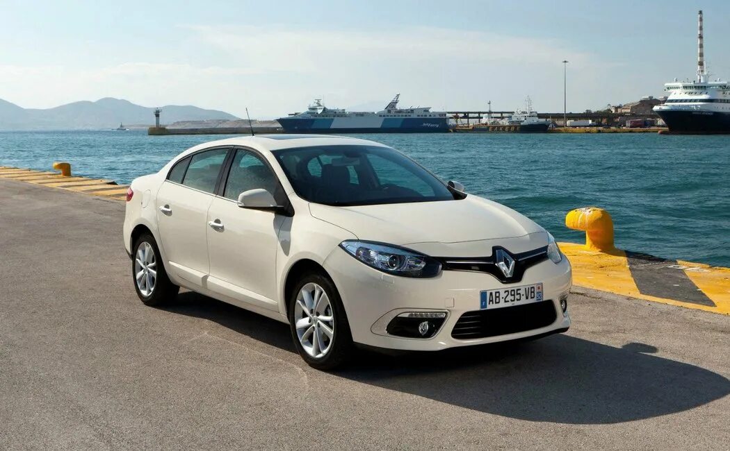 Рено седан фото Renault Fluence 1 поколение рестайлинг, седан - технические характеристики, моде