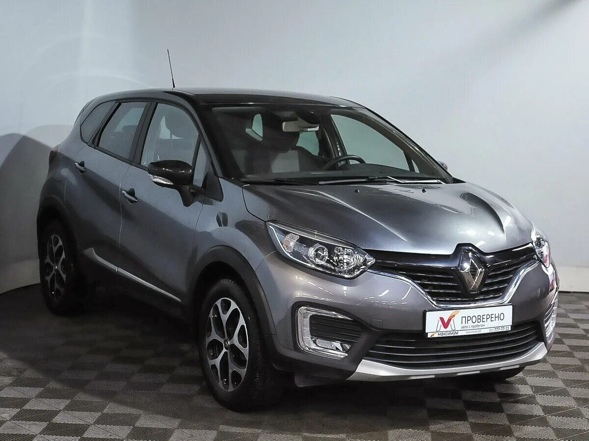 Рено серая фото Купить б/у Renault Kaptur I 1.6 CVT (114 л.с.) бензин вариатор в Санкт-Петербург