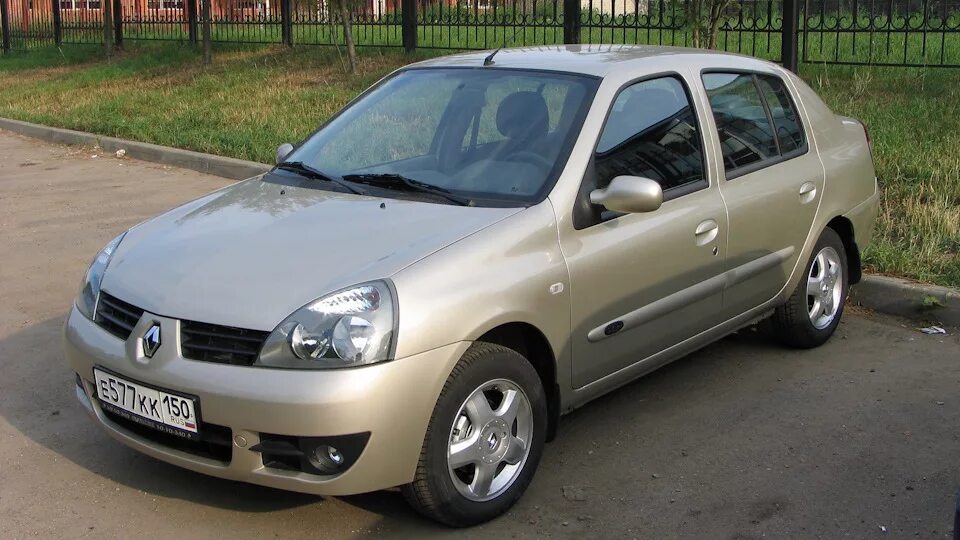 Рено симбол 1 фото Renault Symbol 1.4 бензиновый 2007 1.4 16V на DRIVE2