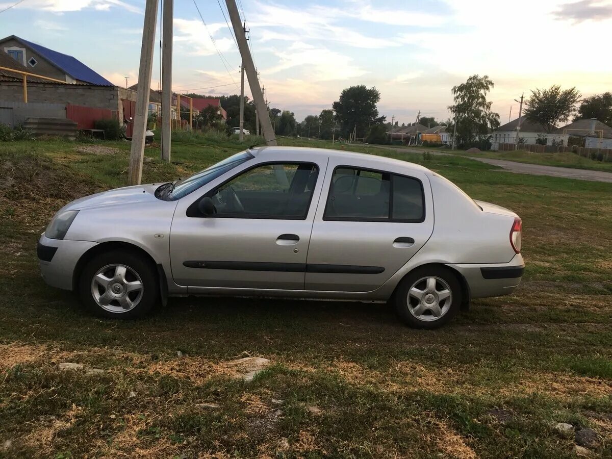 Рено симбол 1.4 фото Купить б/у Renault Symbol I Рестайлинг 1.4 MT (75 л.с.) бензин механика в Вороне