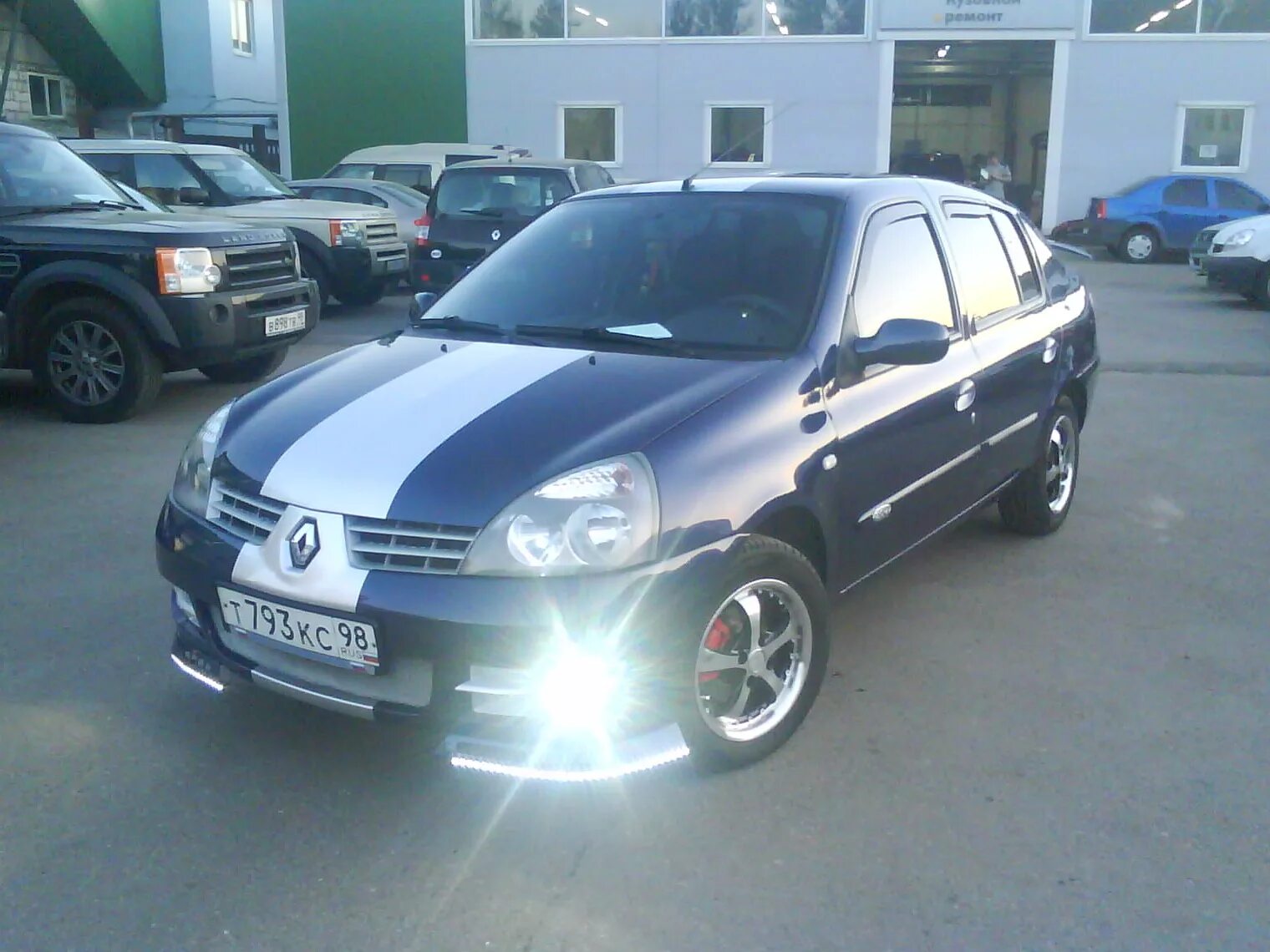 Рено симбол 2007 тюнинг диодная подсветочка - Renault Symbol, 1,4 л, 2005 года тюнинг DRIVE2