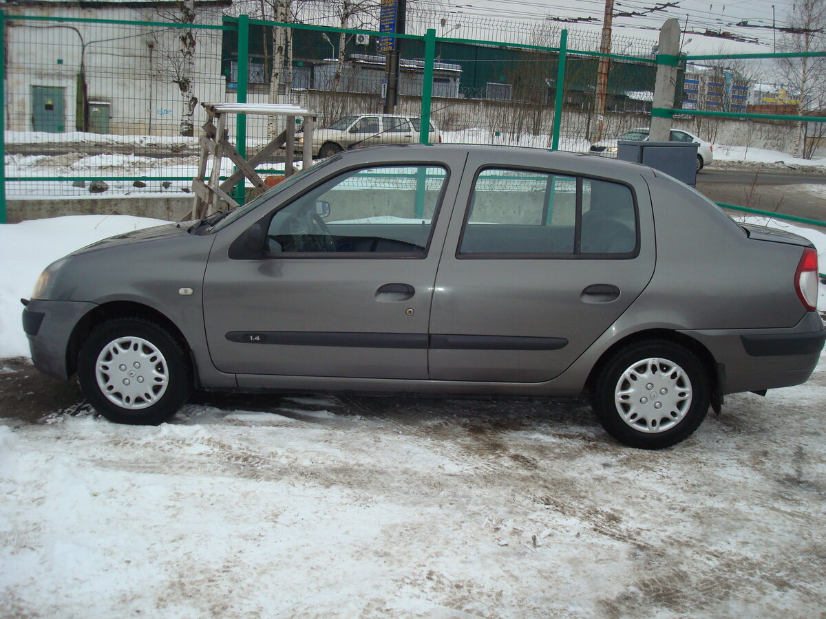 Рено симбол фото 2005 Купить б/у Renault Symbol бензин механика в Петрозаводске: серый Рено Симбол 200