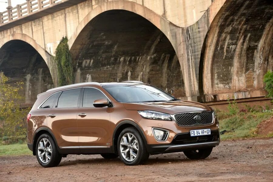 Рено соренто фото Kia Sorento: фото моделей с 2003 года по наше время. VERcity, страница 2