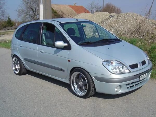 Рено сценик 1 рестайлинг фото Просто красивые сценики) - Renault Megane Scenic, 1,6 л, 1999 года тюнинг DRIVE2