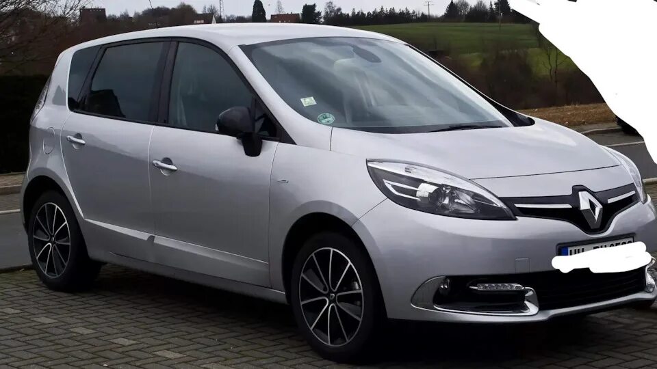 Рено сценик 3 фото Renault Scenic III 1.6 бензиновый 2011 1.6 16V на DRIVE2