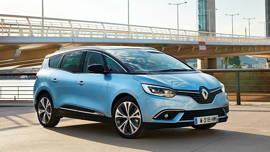 Рено сценик 4 фото Первые тесты нового Renault Scenic: подвела эргономика салона - КОЛЕСА.ру - авто