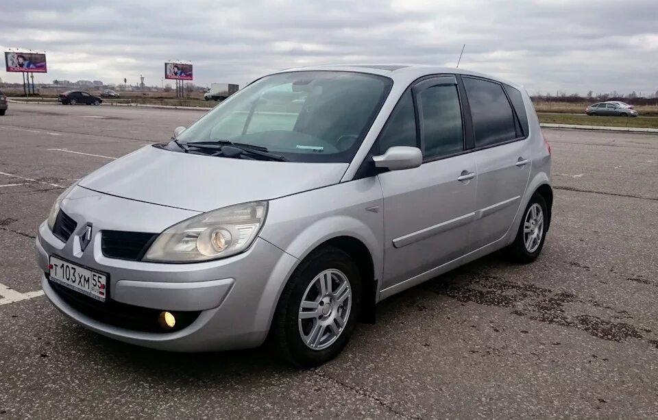 Рено сценик фото 2008 Немного о Сене, друге семьи. - Renault Scenic II, 1,6 л, 2008 года фотография DR