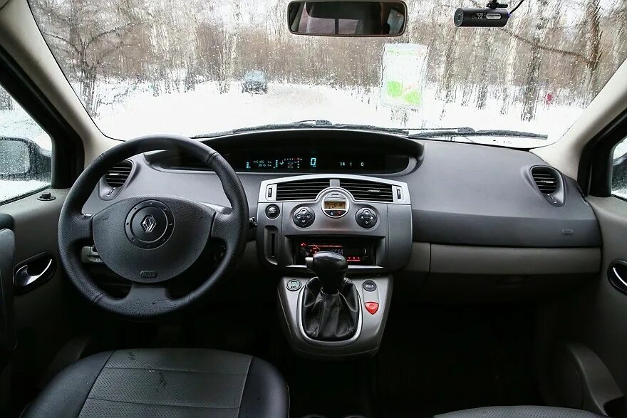 Рено сценик салон фото Renault Scenic II с пробегом: кузов, салон, электрика - КОЛЕСА.ру - автомобильны