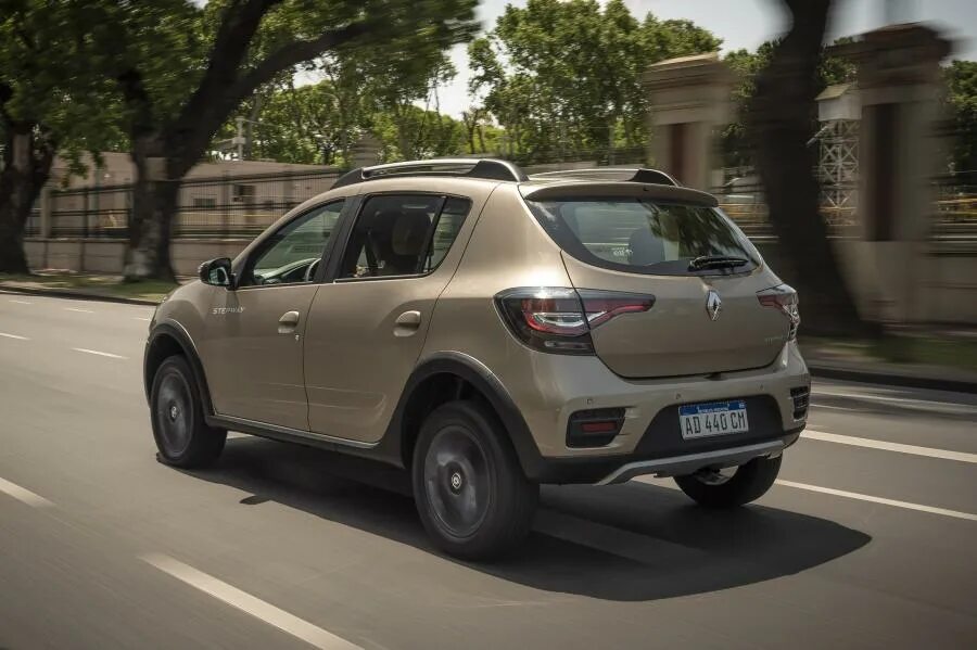 Рено степвей 2019 фото Renault Sandero Stepway 2019 года выпуска для рынка Латинской Америки. Фото 28. 