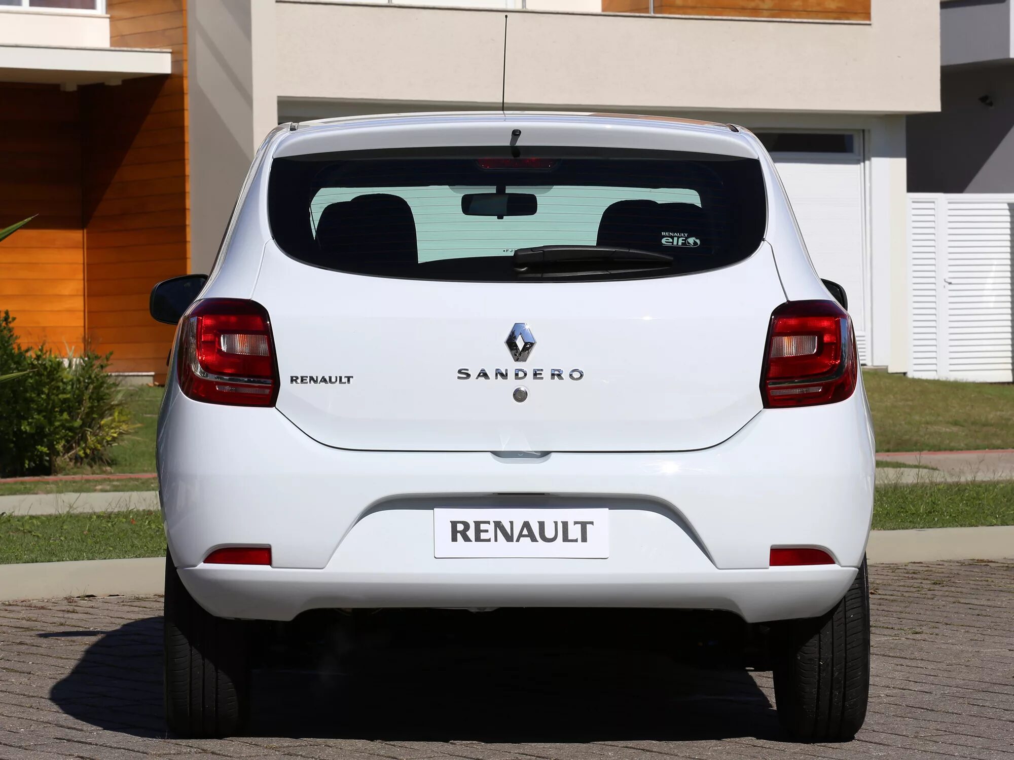 Рено сзади фото Renault Sandero 2 поколение хетчбэк 5-дв.