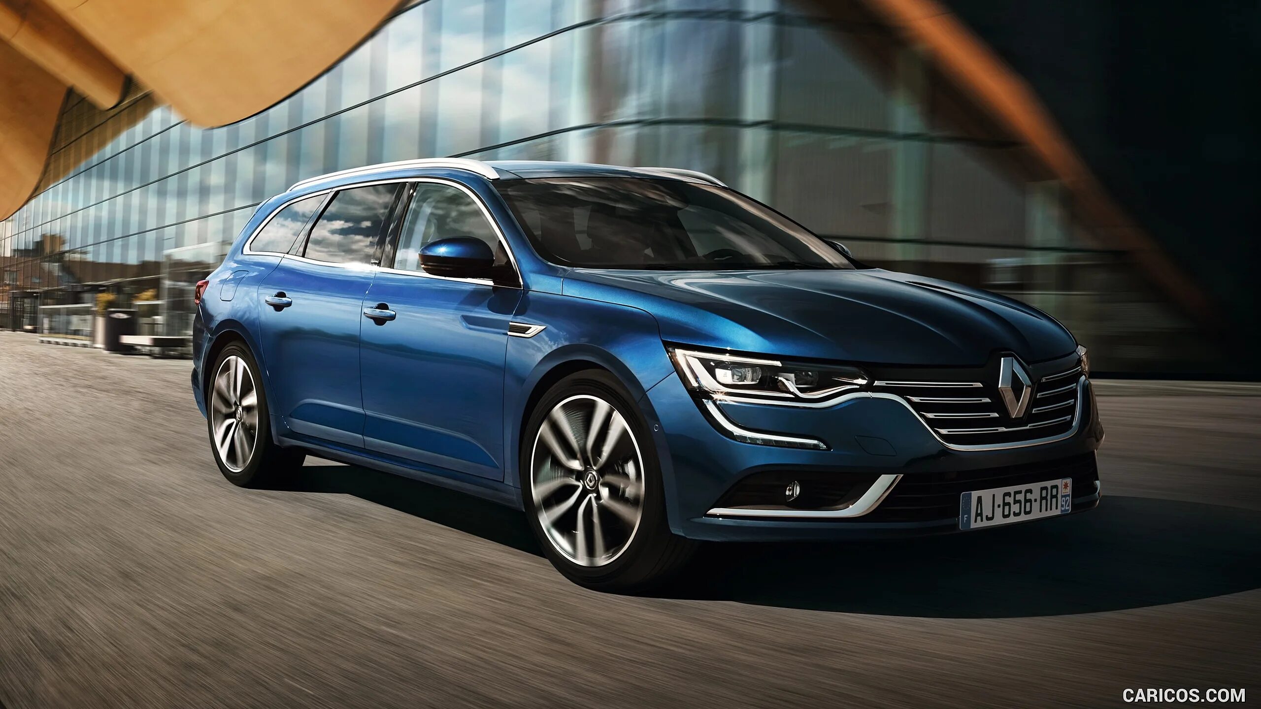 Рено талисман фото Renault Talisman Estate 2016MY