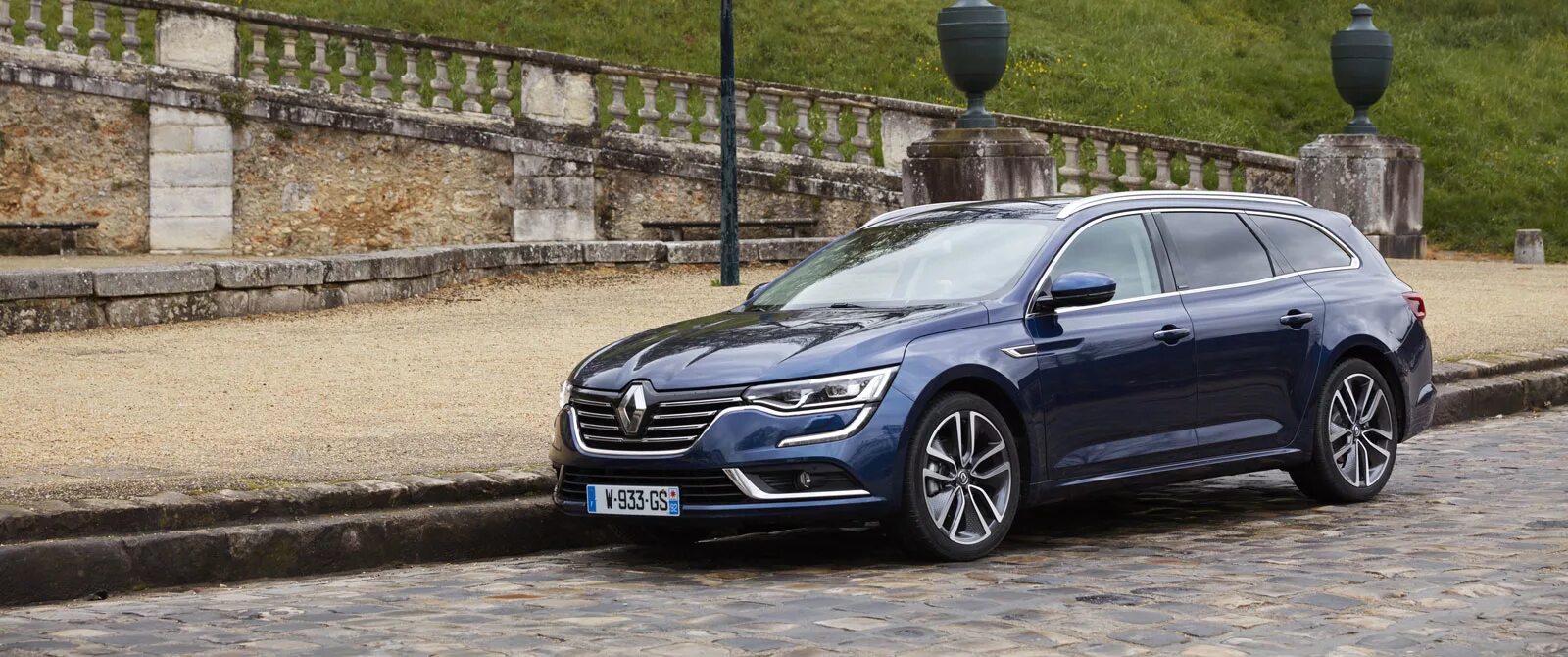 Рено талисман универсал фото Talisman Estate, Renault’s new estate car, is here - Renault Group