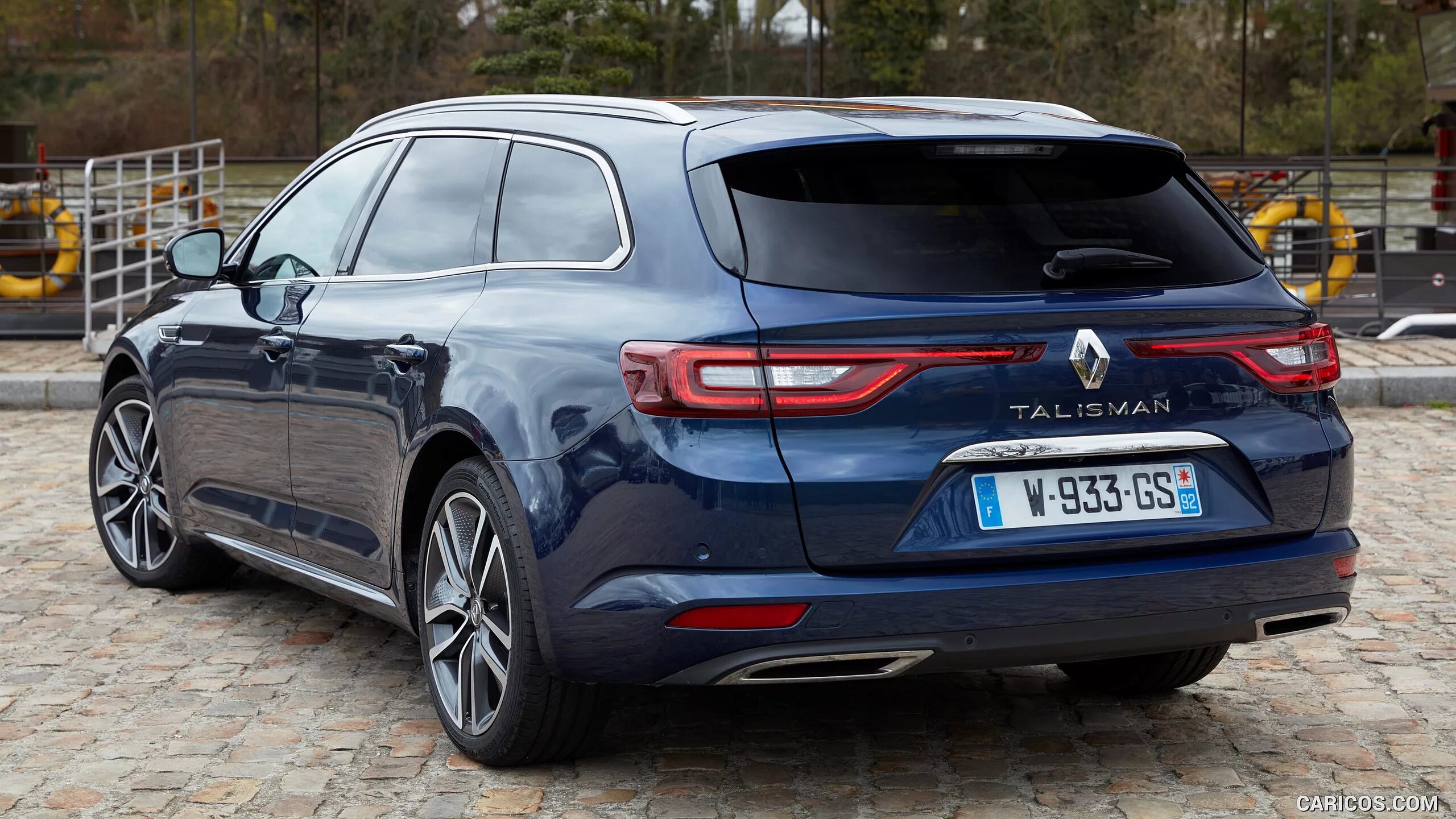 Рено талисман универсал тюнинг Renault Talisman Estate 2016MY Rear