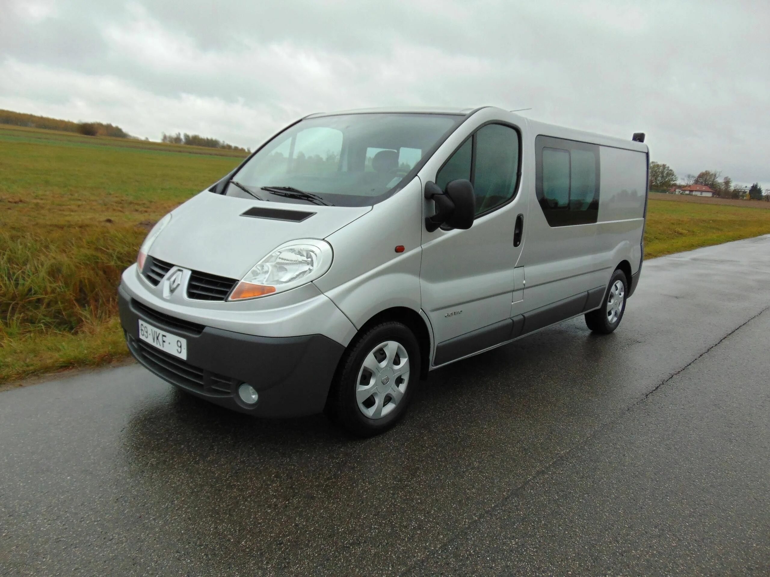 Рено трафик 2 фото RENAULT TRAFIC 2.5DCI*2007r*LONG SERWIS 5 OSOBOWY - Opinie i ceny na Ceneo.pl