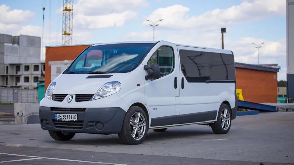 Рено трафик фото Бортжурнал Renault Trafic 2.0 dci 115