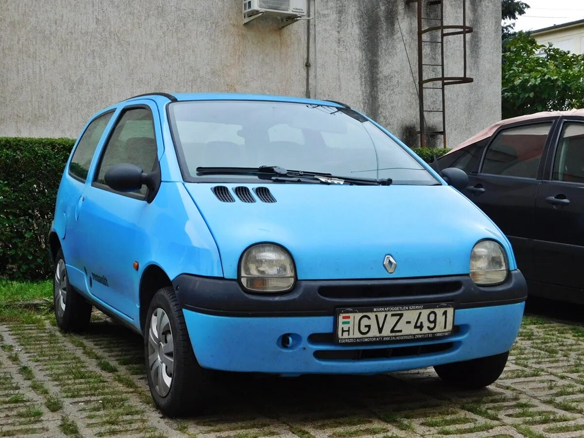 Рено твинго фото "GVZ-491" фото Renault Twingo. Венгрия