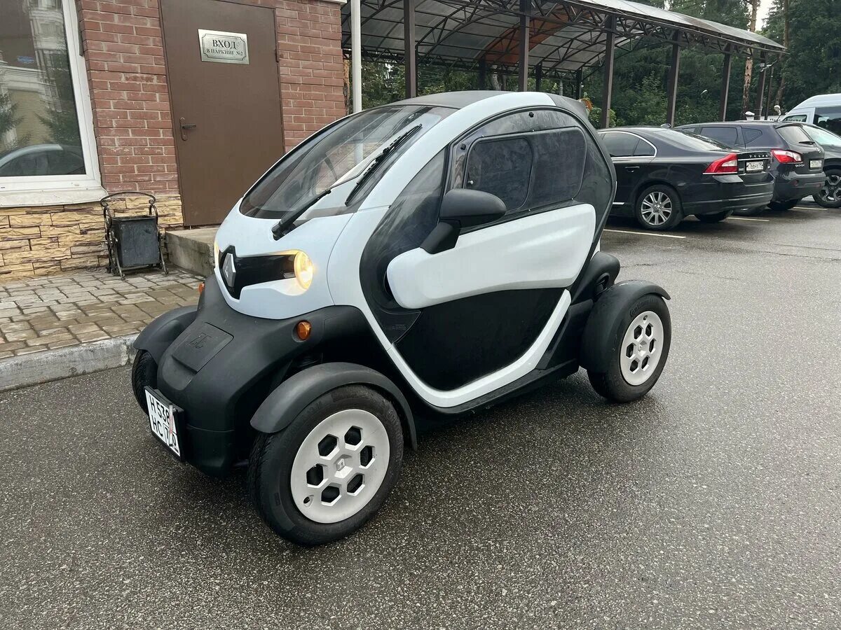 Рено твизи фото Купить б/у Renault Twizy 2011-2023 Electro AT (8.0 кВт) электро автомат в Королё