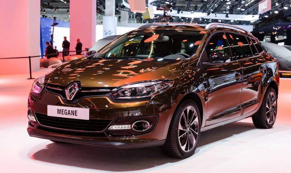 Рено все модели фото цены марки Живые фото обновленного Megane!)) - Renault Megane II, 1,6 л, 2007 года наблюден