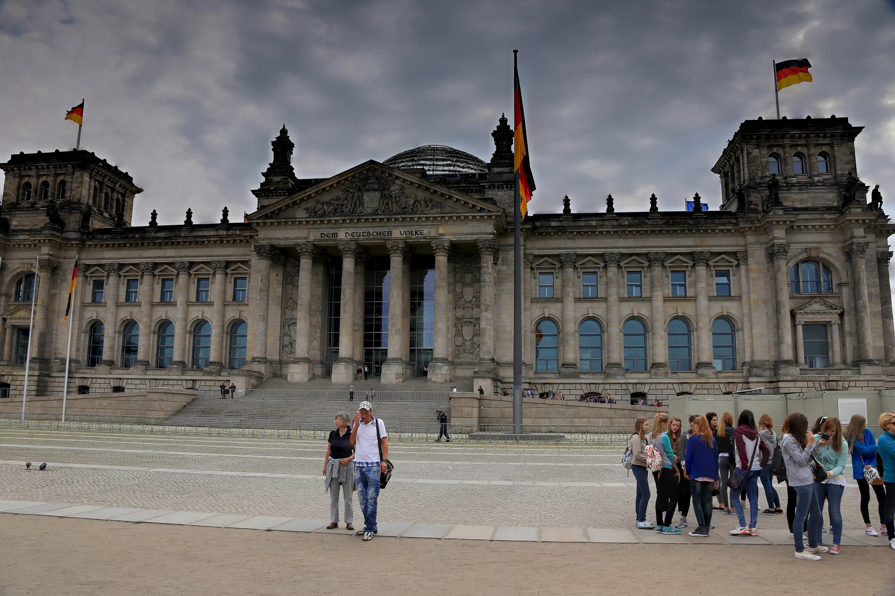 Рейхстаг сегодня фото File:Reichstag Building in Berlin.jpg - Wikimedia Commons