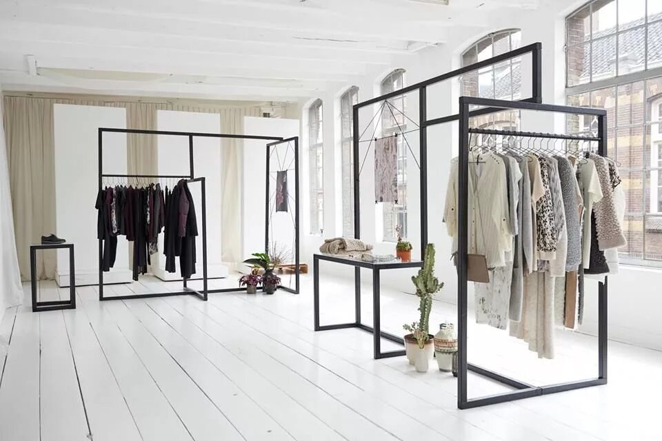 Рейлы в стиле лофт Report: AW15 collectie presentatie Costes Fashion - Boetiek interieur, Winkel in