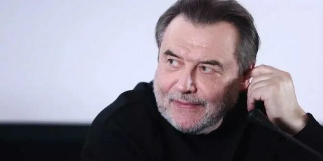 Режиссер алексей учитель фото Алексей Учитель и Андрей Золотарев рассказали что мешает отечественному кино Met