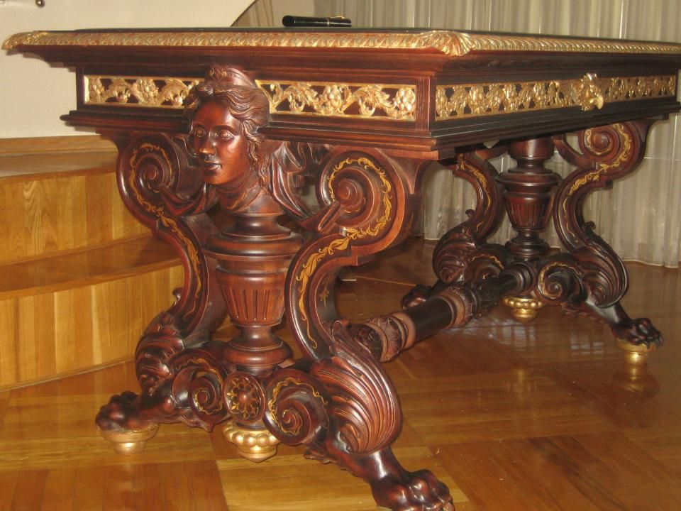 Резные столы фото Резной письменный стол Резьба по дереву, кости и камню Carved furniture, Wall de