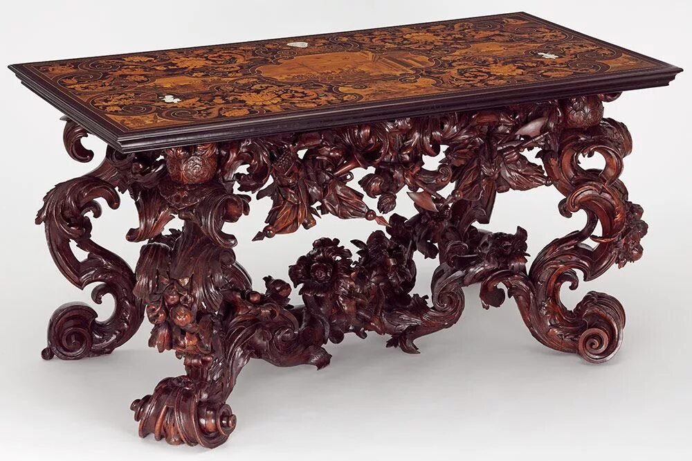 Резные столы фото Room 7: Europe and the World, 1600–1720 Carved furniture, Table, Antique furnitu