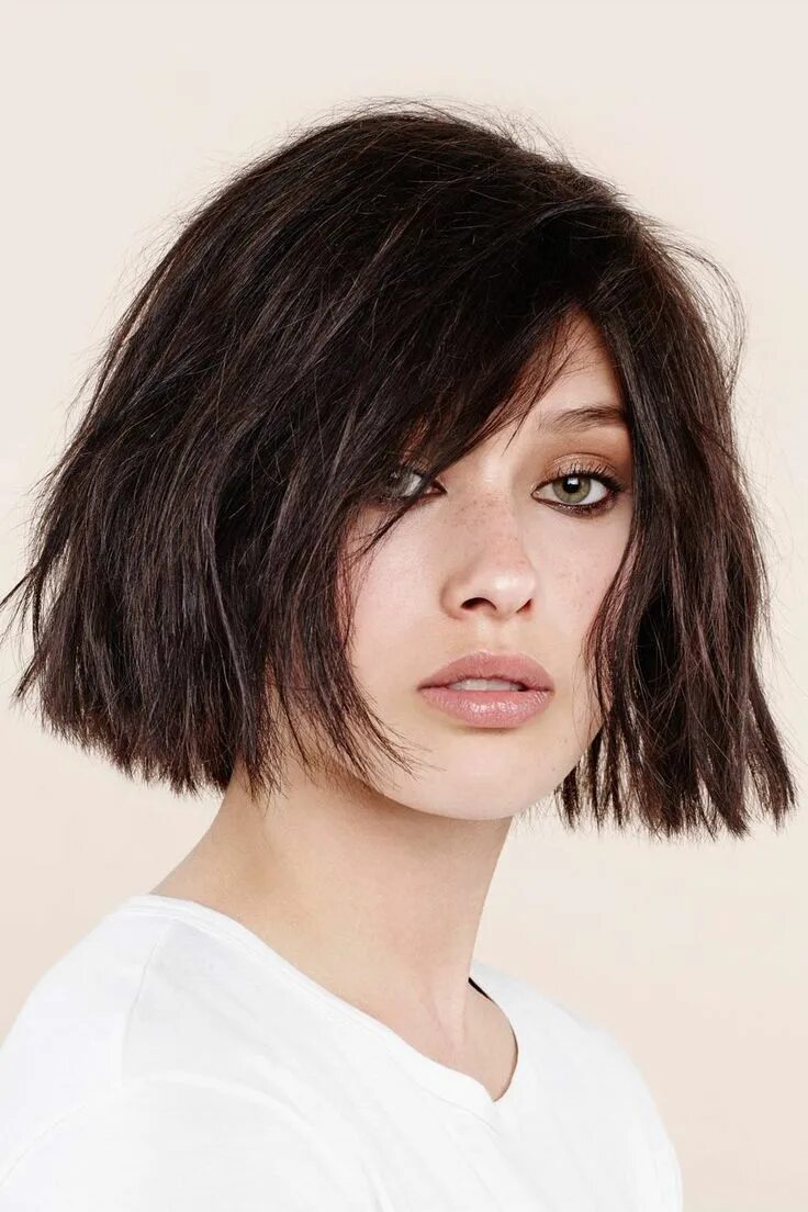 Рваная каре без челки фото What's Your Perfect Bob? Choppy bob hairstyles, Short bob hairstyles, Bob hairst