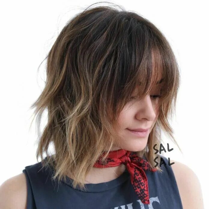 Рваная стрижка на средние волосы без челки 30 Modern Shag Haircut for Utter Stylish Look Long hair styles, Casual updos for