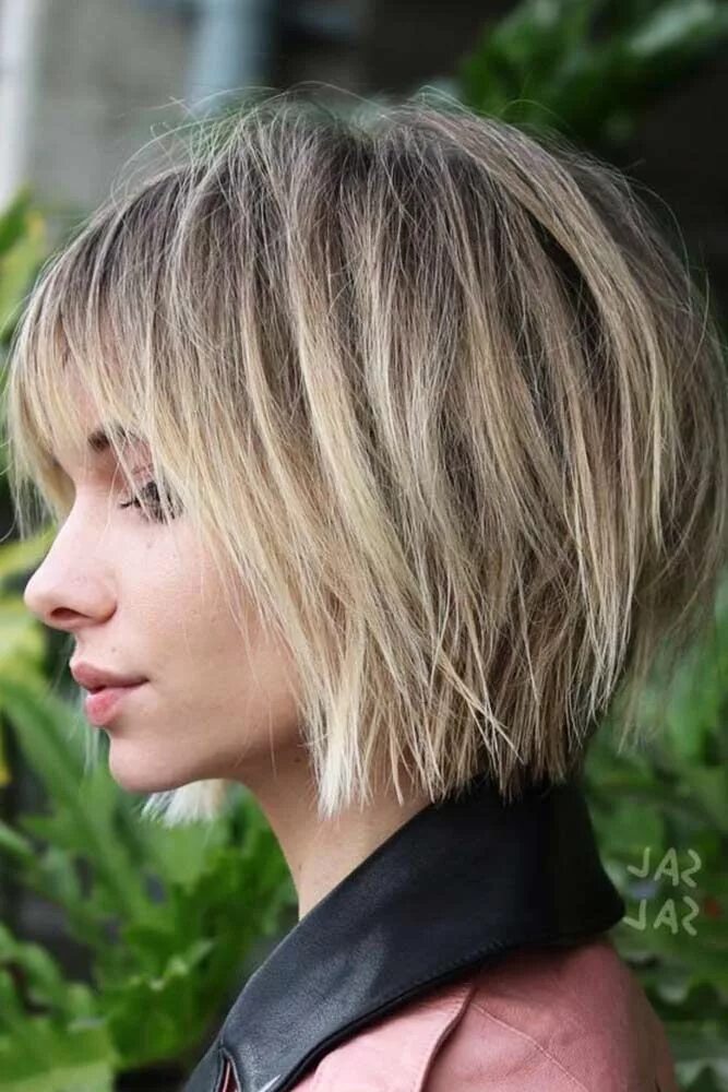 Рваное каре фото на средние 51 New Short Bob Hairstyles This Season Messy bob hairstyles, Bob hairstyles for